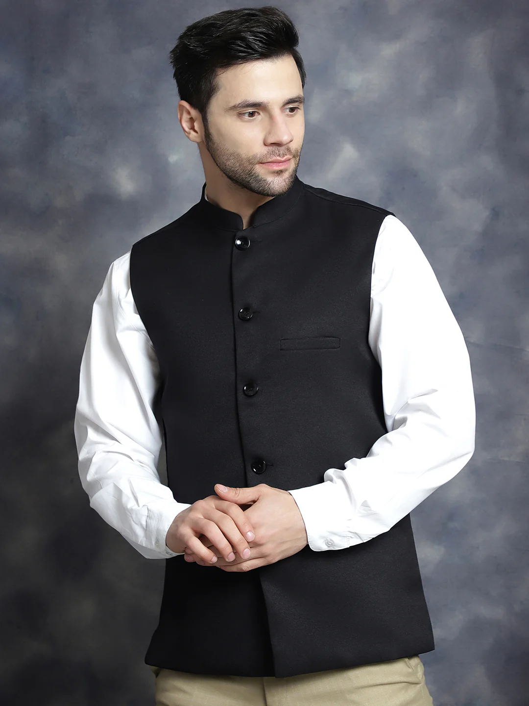 Elegant Solid Color Indian Waistcoat for Men (Black) - Image 4
