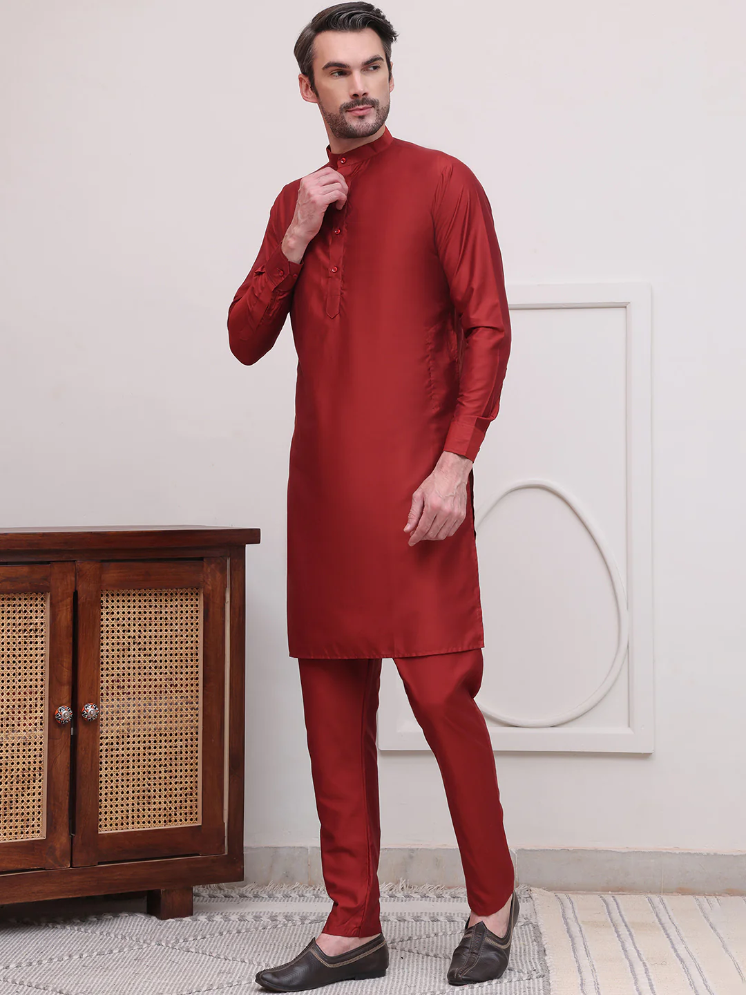 Kurta Pajama Set Solid Color Indian Clothing for Men (Maroon) - Image 4