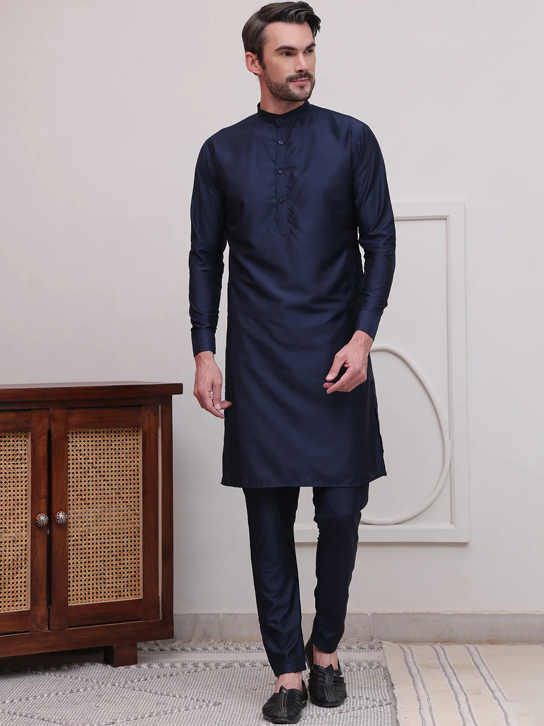 Kurta Pajama Set Solid Color Indian Clothing for Men (Navy Blue)