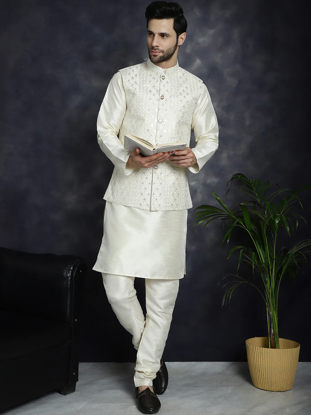 Sleeveless Nehru Jacket Indian Waistcoat for Men (Off-White) - Image 6